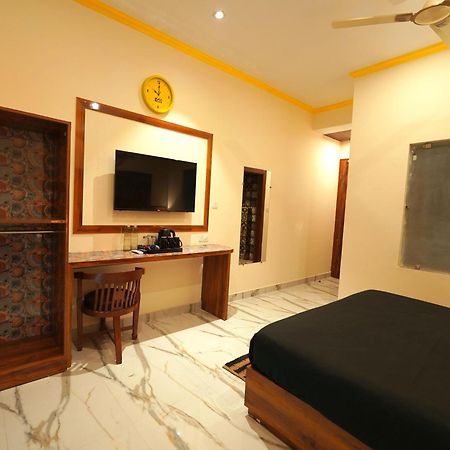 The Hosteller Rishikesh, Upper Tapovan Rishīkesh Exterior foto